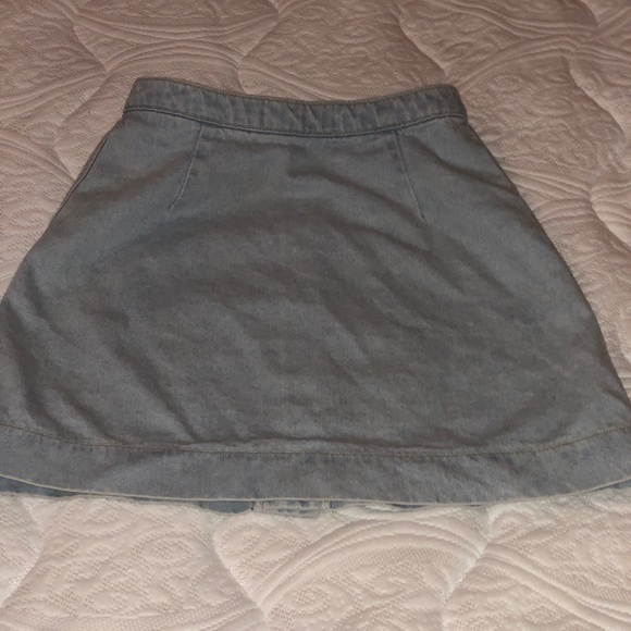 Denim button down skirt - Picture 2 of 4